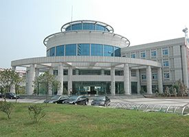 应用展示-高晶板_负离子生态硅晶板_医院集成吊顶_嵌入式隔帘轨道_医用隔帘_湖北星立方科技有限公司【官网】