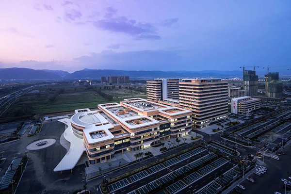 新闻资讯-高晶板_负离子生态硅晶板_医院集成吊顶_嵌入式隔帘轨道_医用隔帘_湖北星立方科技有限公司【官网】